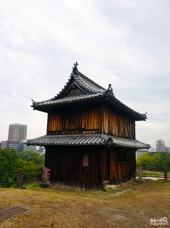 Château de Fukuoka - Fukuoka Walks Château de Fukuoka - Fukuoka Walks