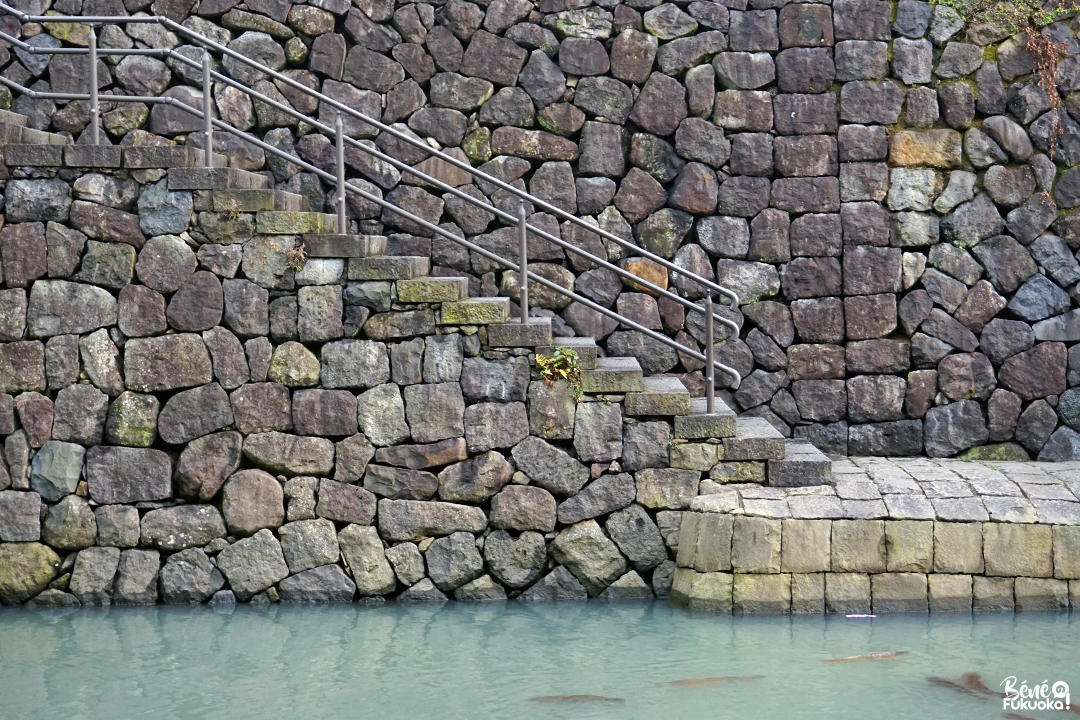 Pierres coeurs au Megane-bashi, Nagasaki