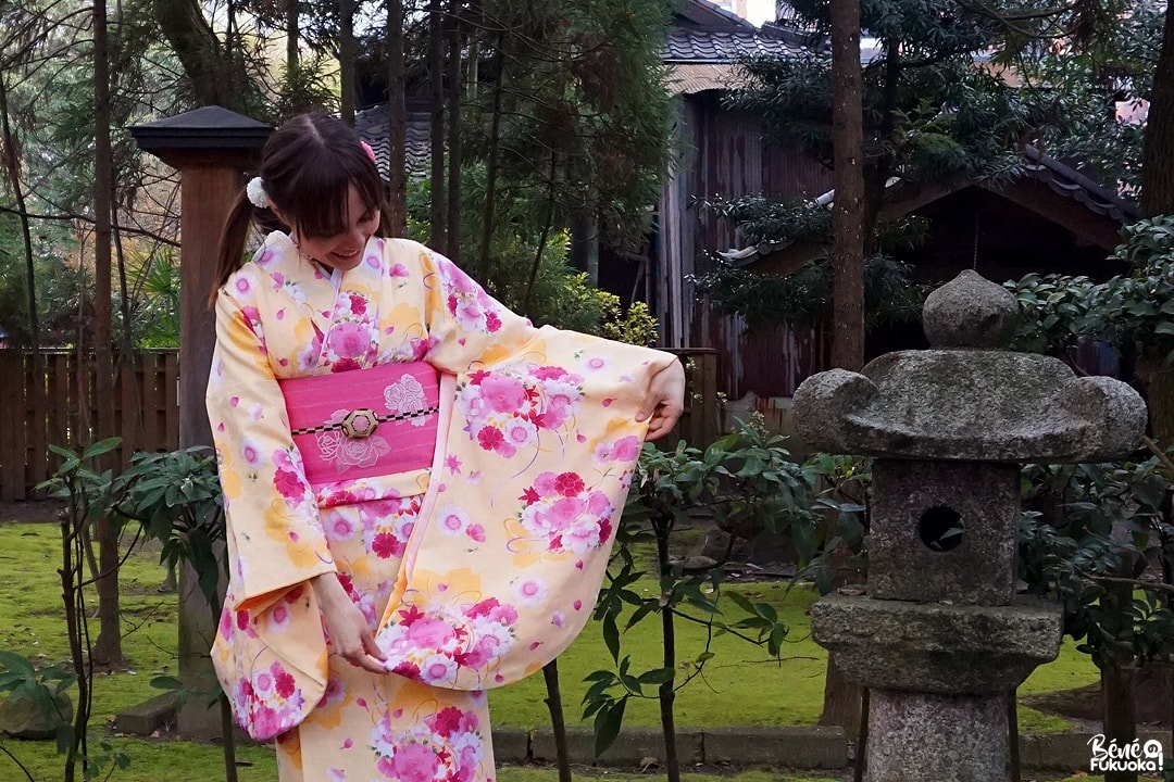 Fukuoka Kimono Walk au temple Tôchô-ji de Fukuoka