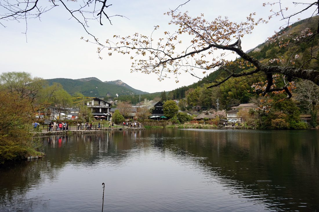 lake-yufuin