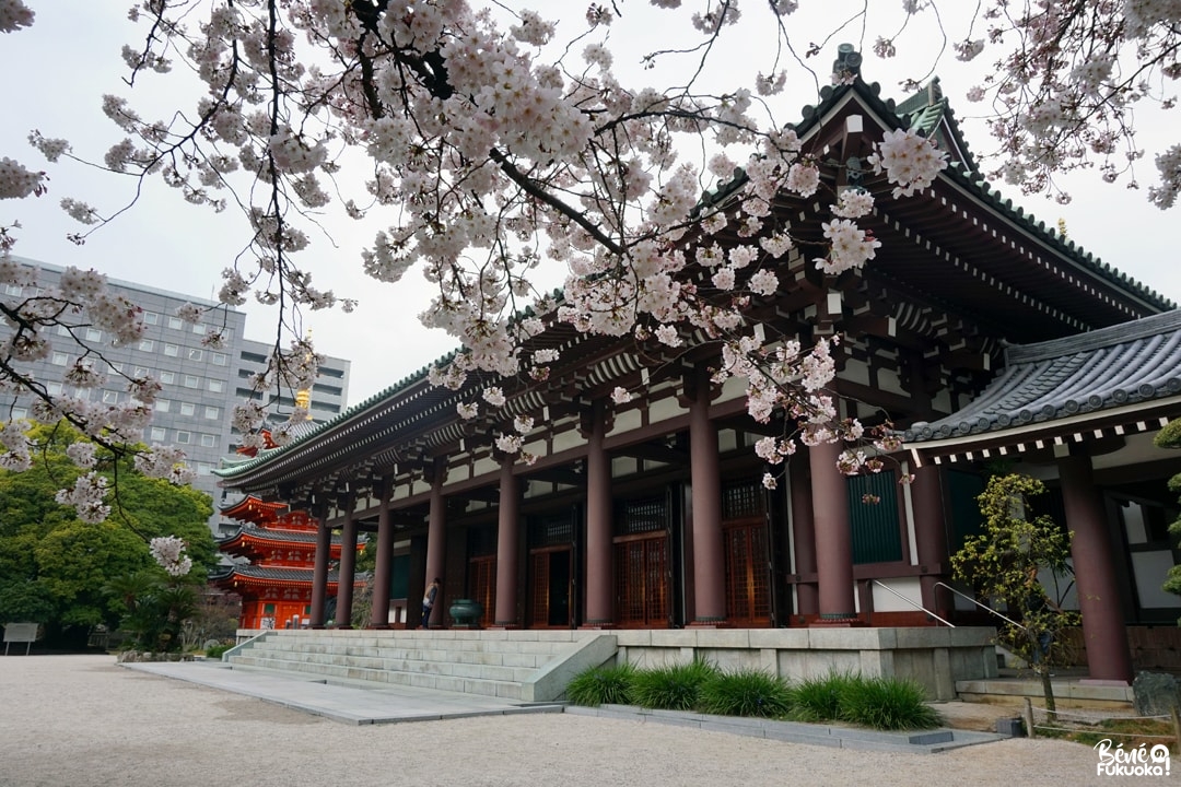 Le temple Tôchô-ji, Fukuoka
