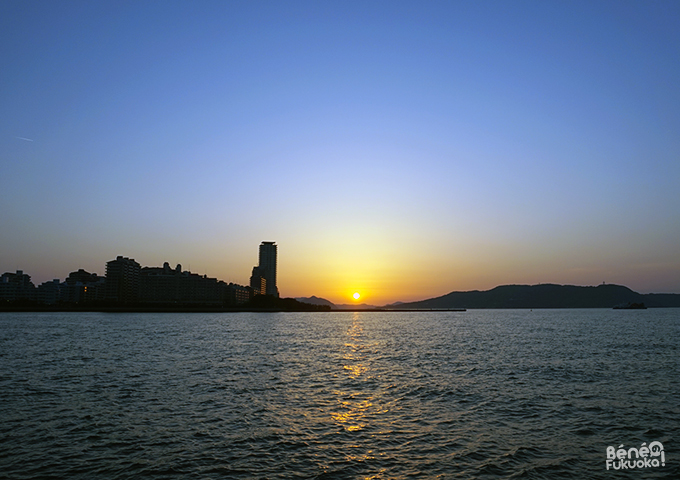 Coucher de soleil sur Fukuoka