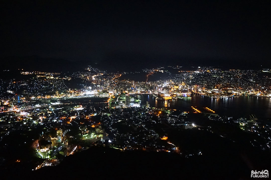 Vue à 10 millions de dollars au mont Inasa, Nagasaki