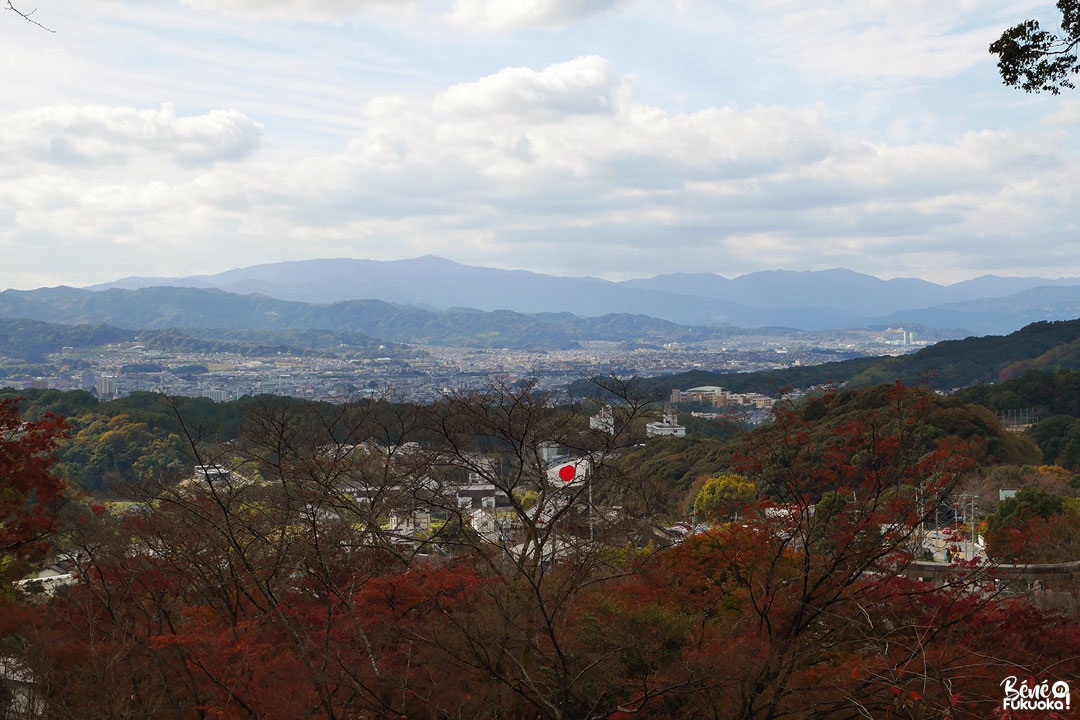 La vue sur la ville de Dazaifu depuis le sanctuaire Hôman-gû Kamado