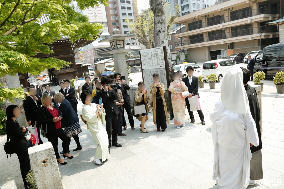 Mariage franco-japonais au sanctuaire Kushida de Fukuoka