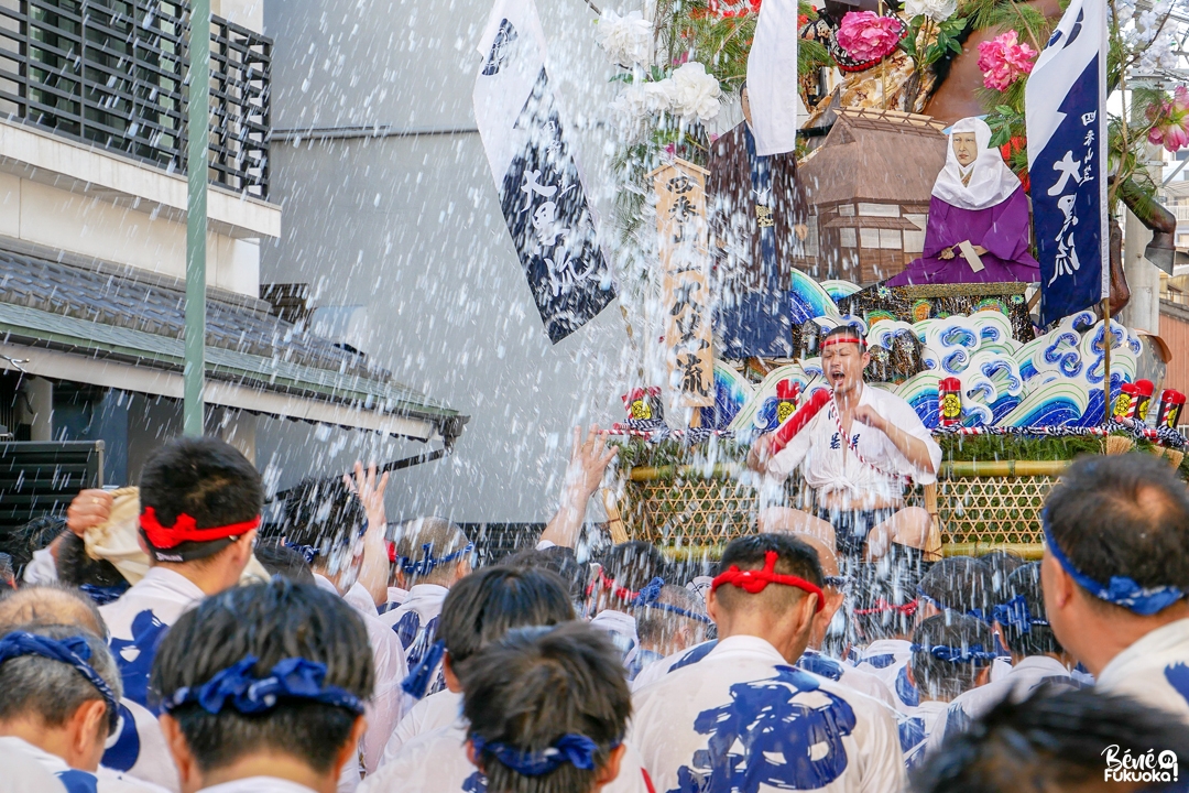 Oiyama Narashi, Festival Hakata Gion Yamakasa, ville de Fukuoka