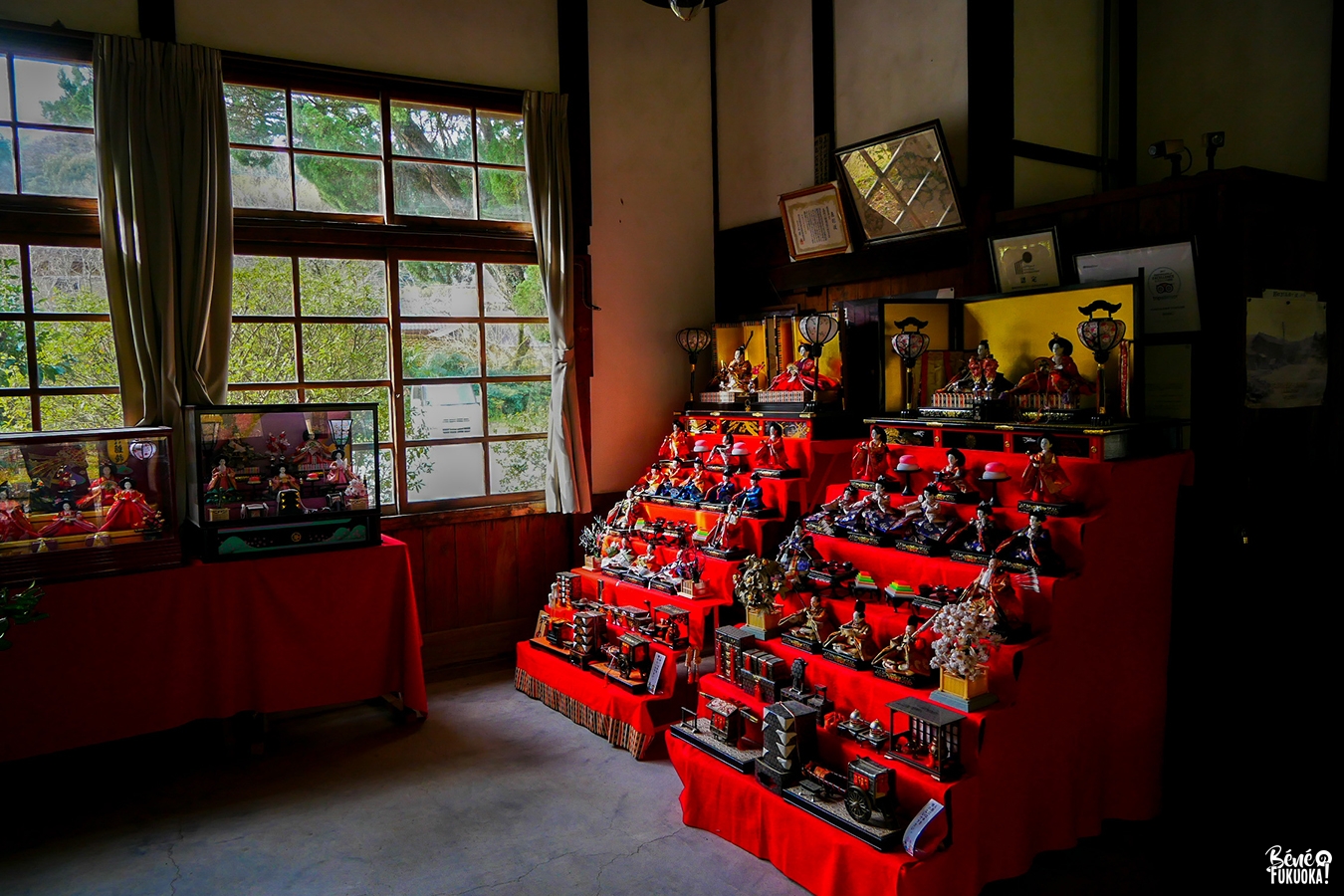 Hina matsuri dans la gare de Kareigawa, Kirishima, Kagoshima