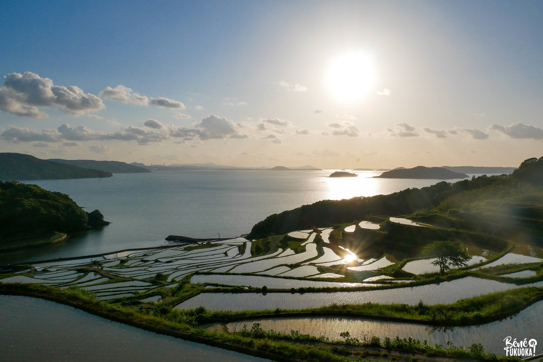 Coucher de soleil aux rizières en terrasse de Doya, île de Fukushima, Nagasaki